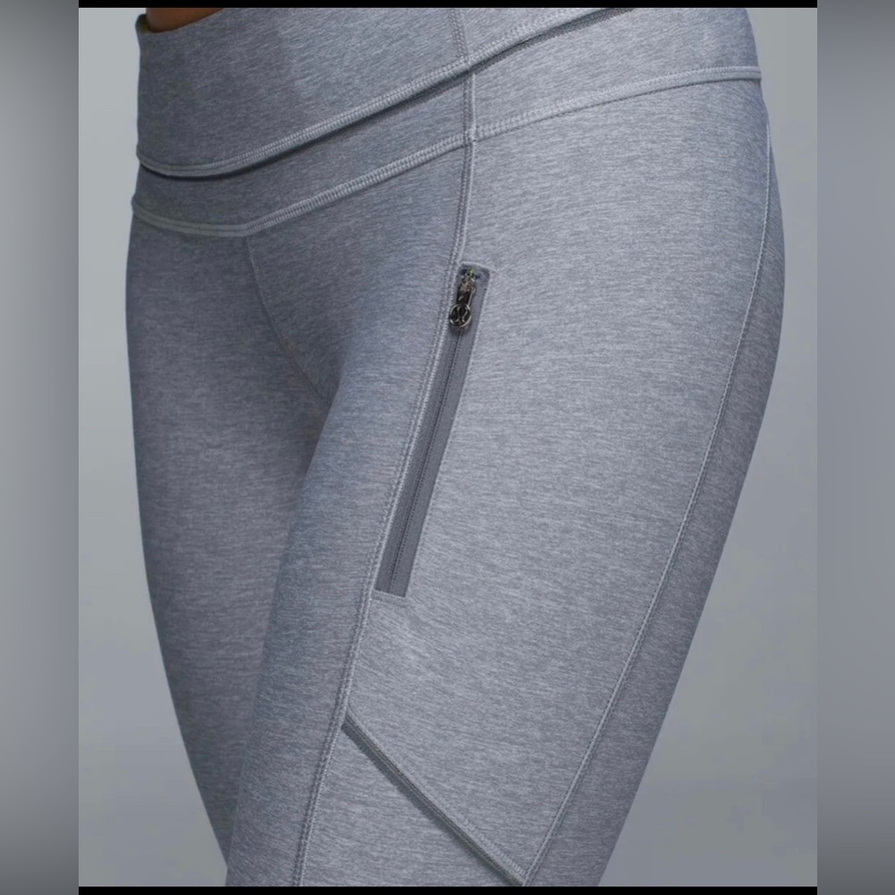 LULULEMON PASSION CROP CROPS II HEATHERED SLATE HSL LUXTREME 17” W6E01S SZ 4 - Picture 3 of 11